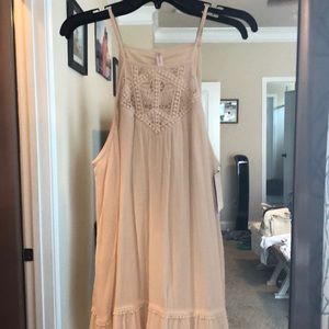 Cute dress!